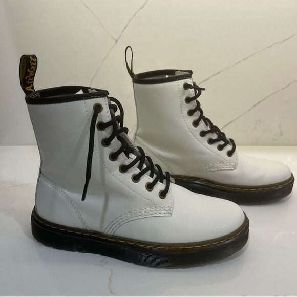 Dr. Martens 1460 Softy T Boots NWOT! - Picture 3 of 7